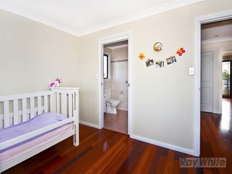 2 Dalton Place, Fairfield West NSW 2165