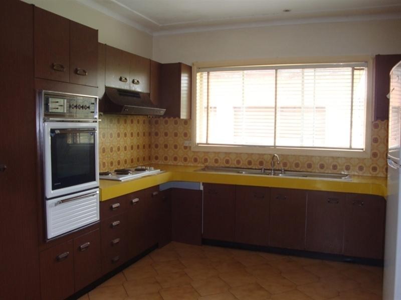 151 Sackville Street, Fairfield NSW 2165