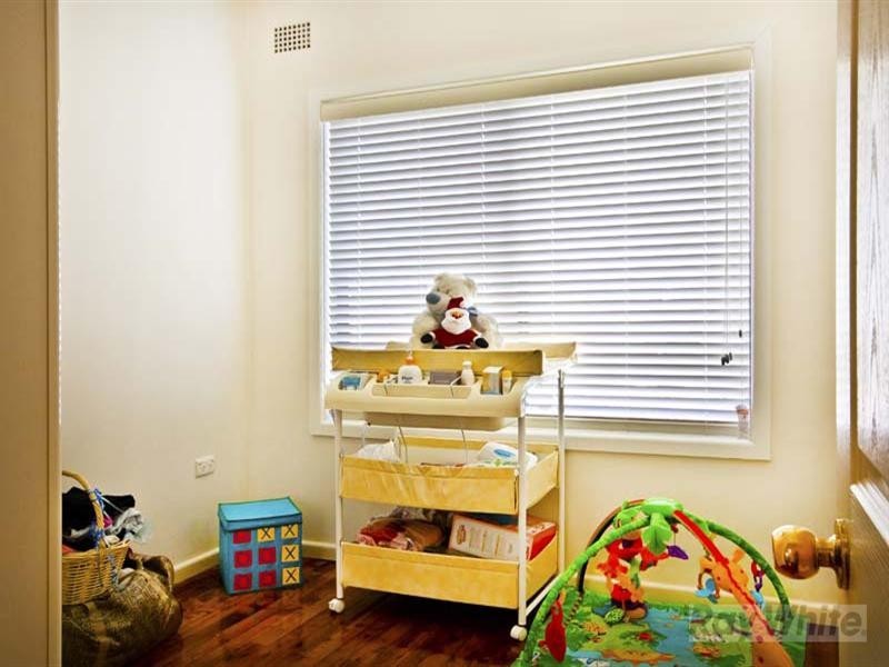 11 Edward Street, Guildford West NSW 2161