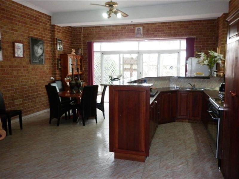 9 Bowie Place, Wetherill Park NSW 2164