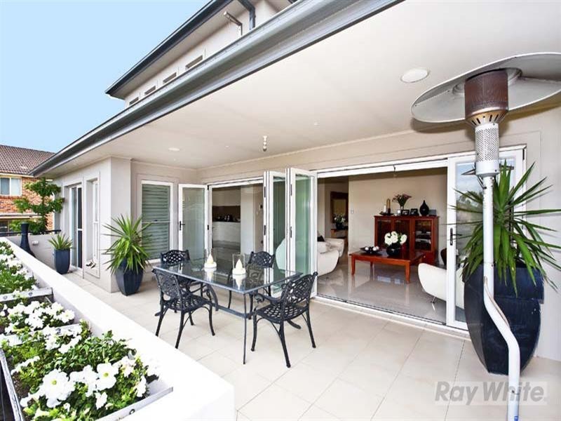 14 Lanceley Place, Abbotsbury NSW 2176