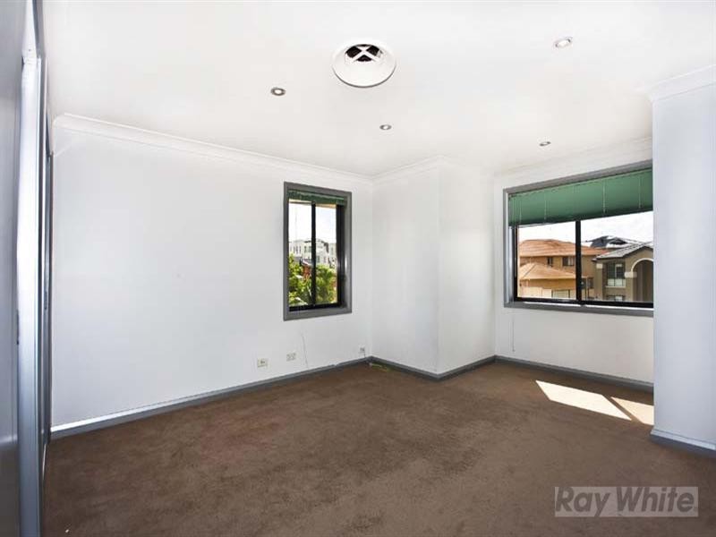 37 Clementina Circuit, Cecil Hills NSW 2171