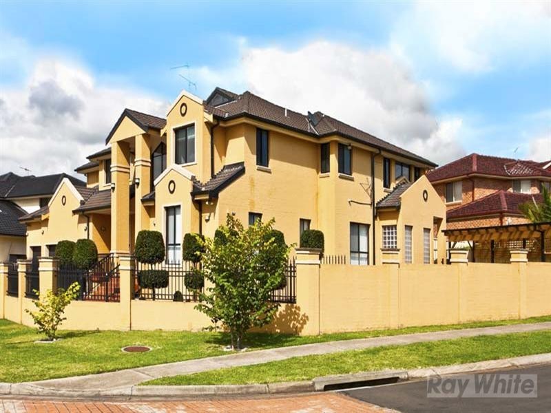 37 Clementina Circuit, Cecil Hills NSW 2171