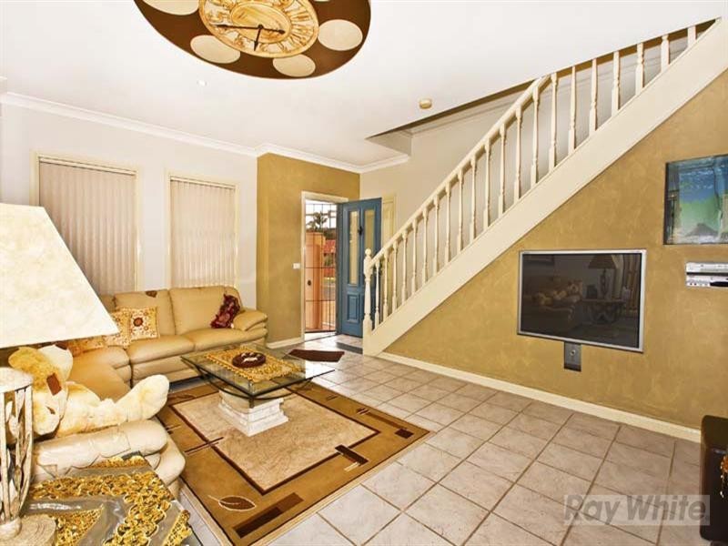 1/30 Marconi Road, Bossley Park NSW 2176