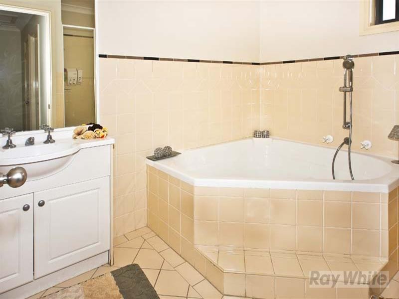 1/30 Marconi Road, Bossley Park NSW 2176