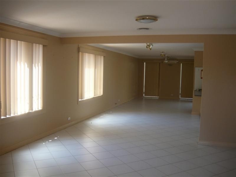 7 Chatsworth Street, Fairfield NSW 2165