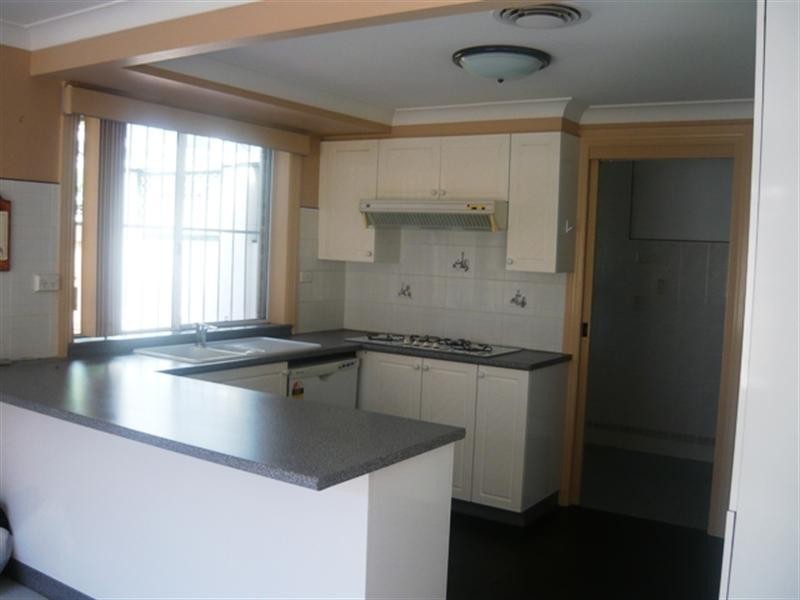 7 Chatsworth Street, Fairfield NSW 2165