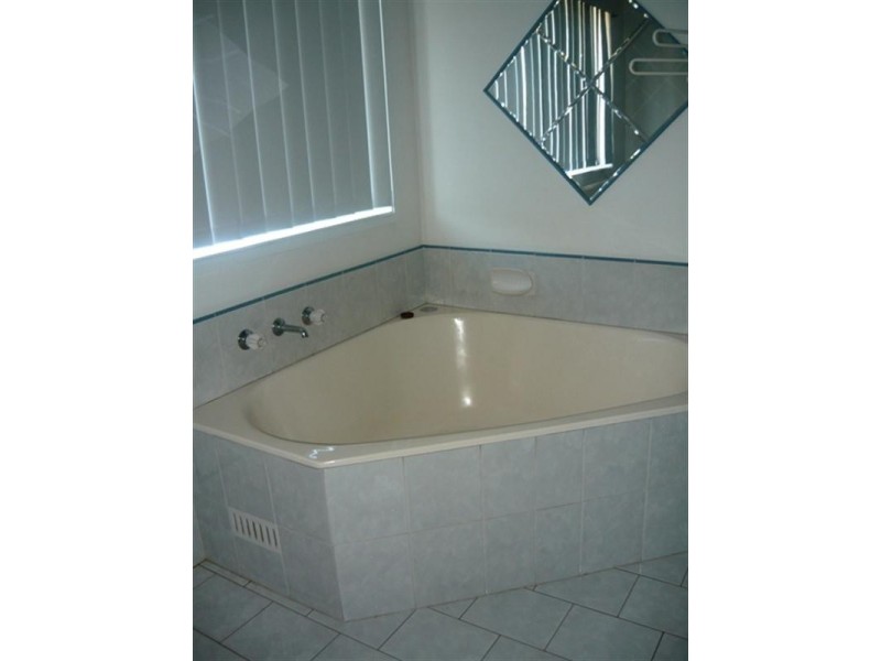 7 Chatsworth Street, Fairfield NSW 2165