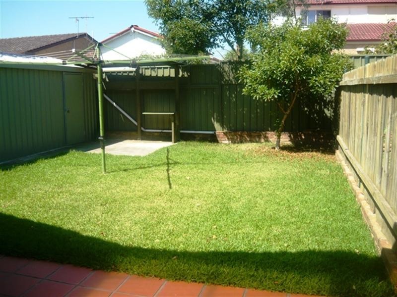 7 Chatsworth Street, Fairfield NSW 2165