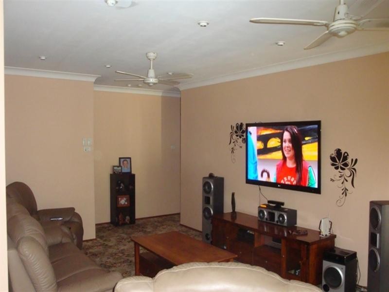 26 Raphael Street, Greenfield Park NSW 2176