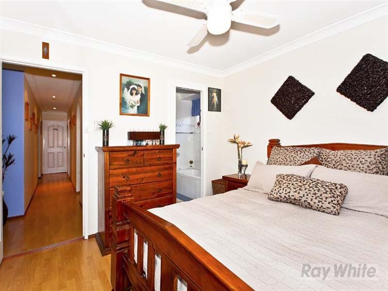 6 Ben Lomond Street, Bossley Park NSW 2176