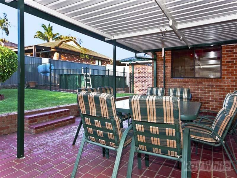 6 Ben Lomond Street, Bossley Park NSW 2176