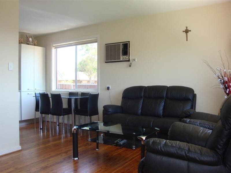 21 Atherton Street, Fairfield West NSW 2165