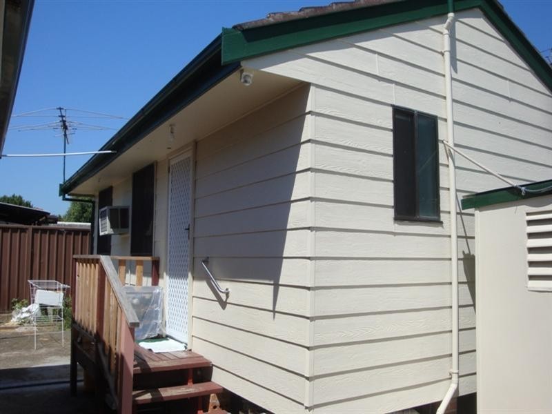 21 Atherton Street, Fairfield West NSW 2165