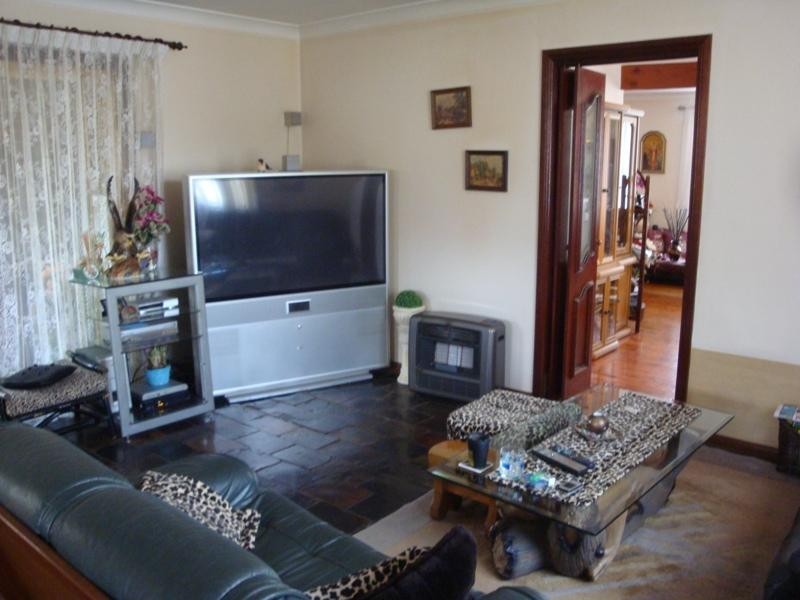 28 Moonshine Avenue, Cabramatta West NSW 2166