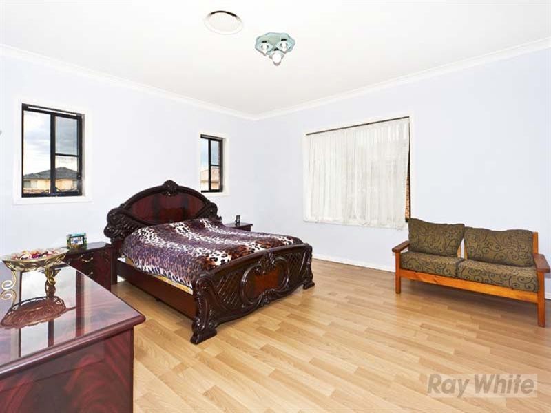 4 Warfield Place, Cecil Hills NSW 2171