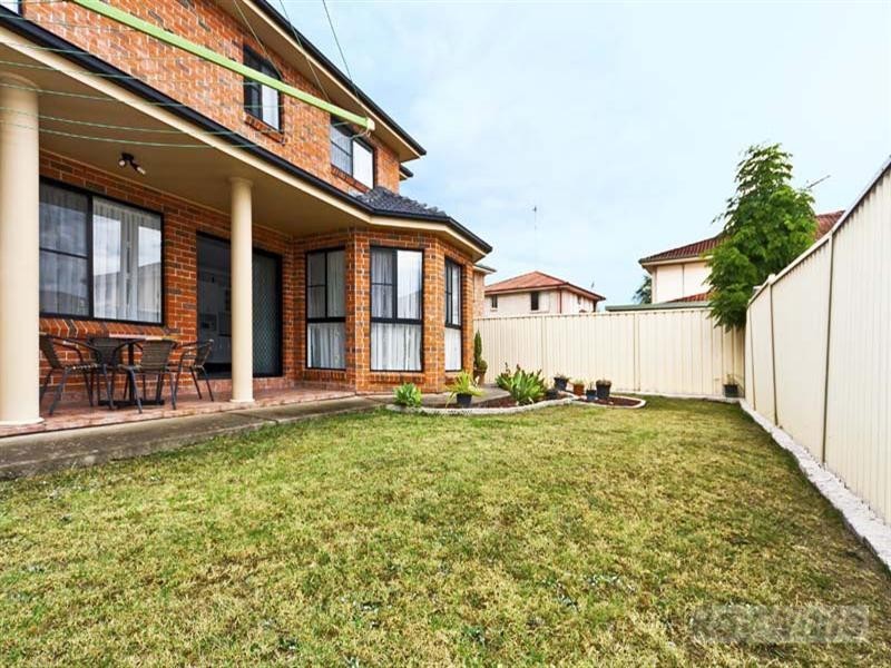 4 Warfield Place, Cecil Hills NSW 2171