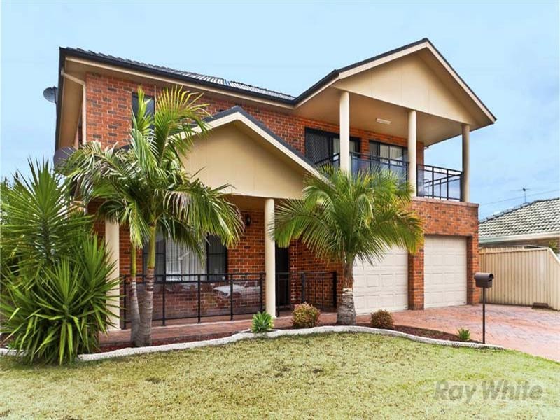 4 Warfield Place, Cecil Hills NSW 2171