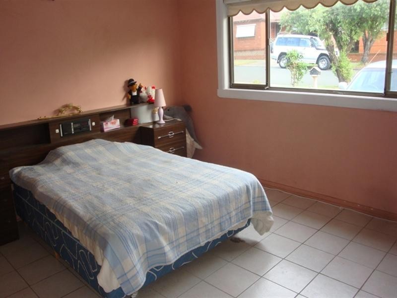 7 Moir Street, Smithfield NSW 2164