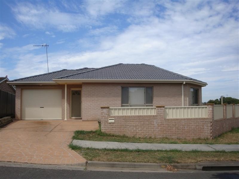 1 Groote Avenue, Hinchinbrook NSW 2168