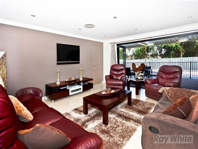 14 Triten Avenue, Greenfield Park NSW 2176