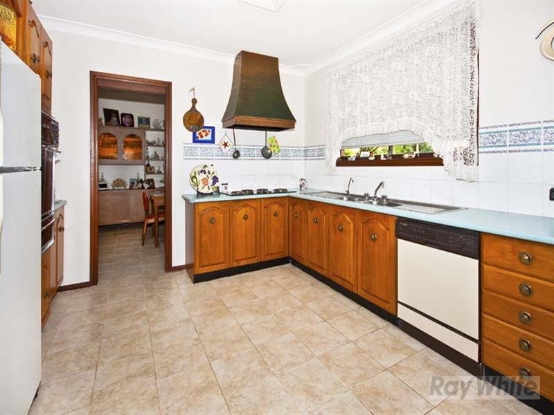 18 Revingstone Street, Prairiewood NSW 2176