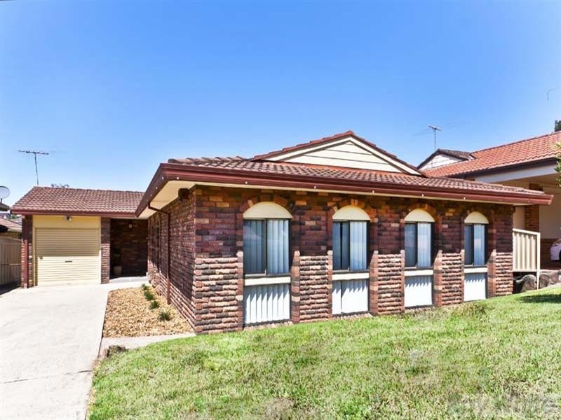 120 Quarry Road, Bossley Park NSW 2176
