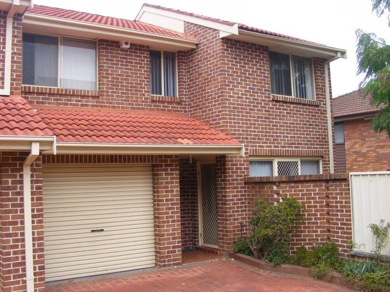 6/41 Station Street, Fairfield NSW 2165