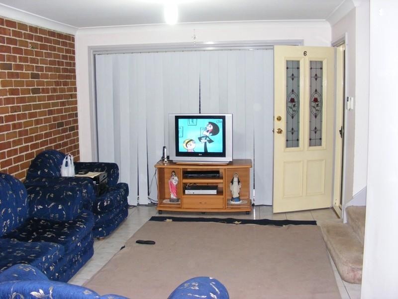 6/41 Station Street, Fairfield NSW 2165