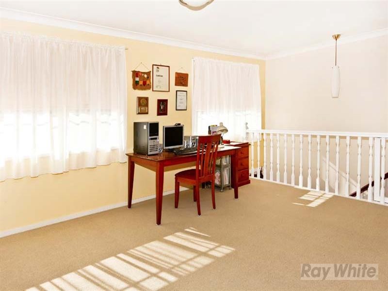 15 Dixon Street, Abbotsbury NSW 2176