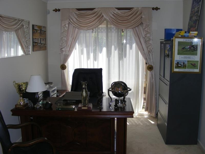 8 Bayly Street, Minchinbury NSW 2770