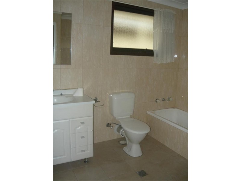 24 Kembla Street, Wakeley NSW 2176