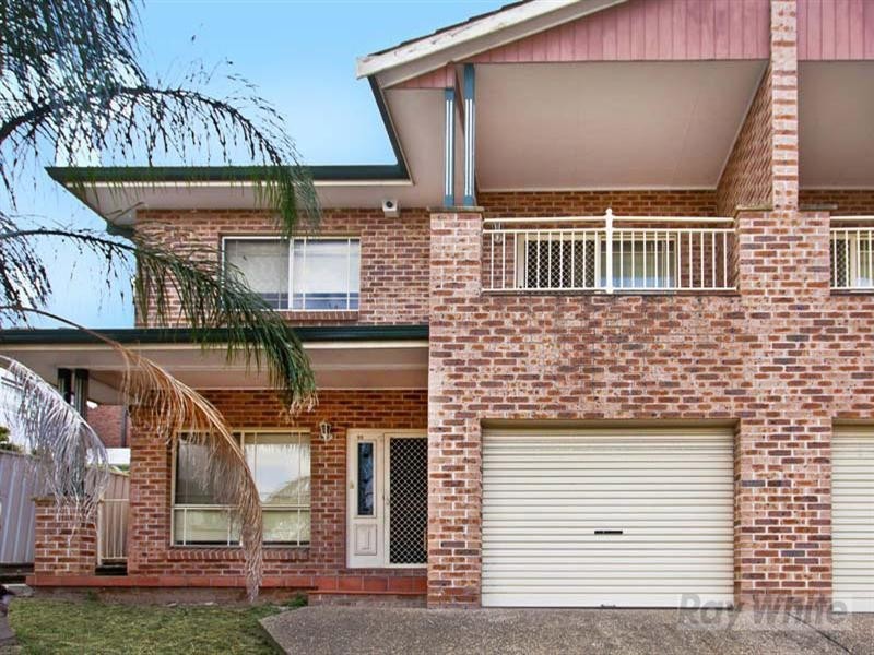 23 Garrison Road, Bossley Park NSW 2176