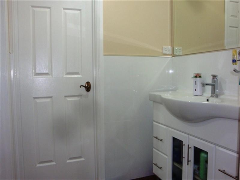 12 Earl Place, Cecil Hills NSW 2171