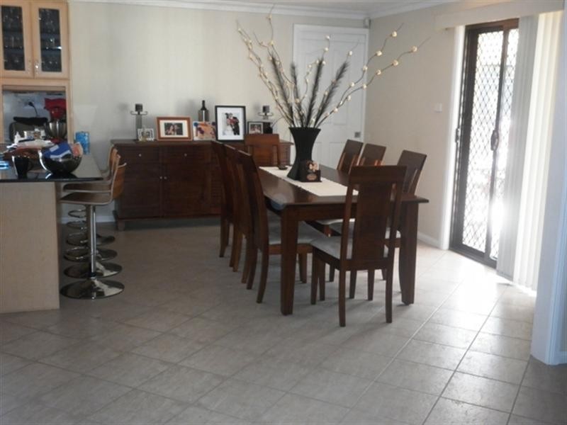 6 O’Dowd Close, Edensor Park NSW 2176