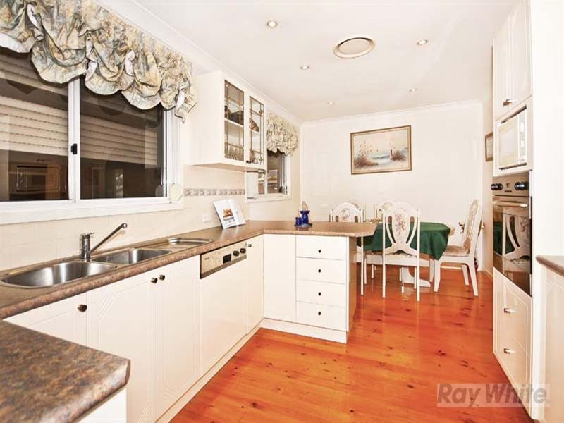 29 Lyell Street, Bossley Park NSW 2176