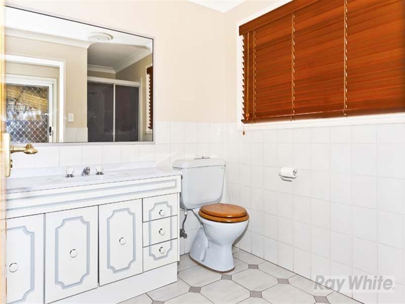 3 Lanceley Place, Abbotsbury NSW 2176