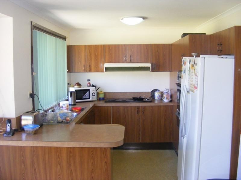 10 Aramon Close, Edensor Park NSW 2176