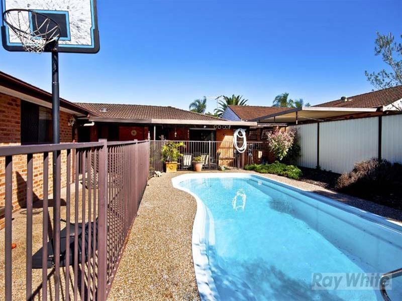 158 Sweethaven Road, Bossley Park NSW 2176