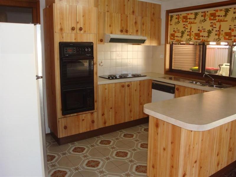 78 Roland Street, Bossley Park NSW 2176