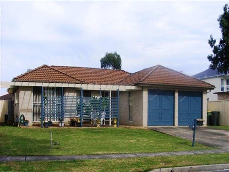 317 Mimosa Road, Greenfield Park NSW 2176