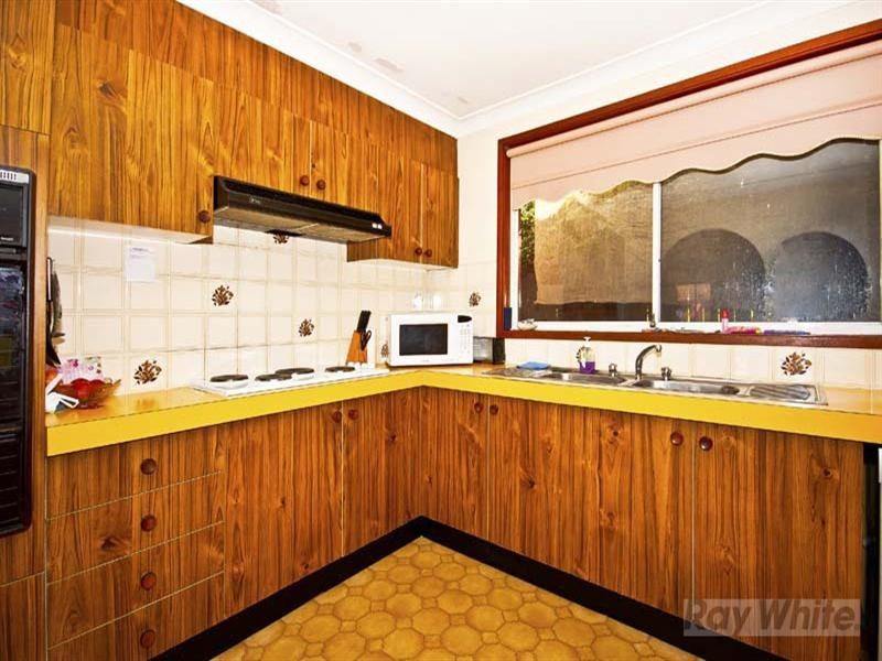 5 Tolmer Street, Bossley Park NSW 2176