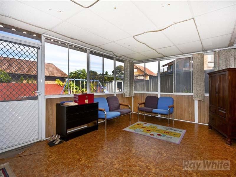 5 Tolmer Street, Bossley Park NSW 2176