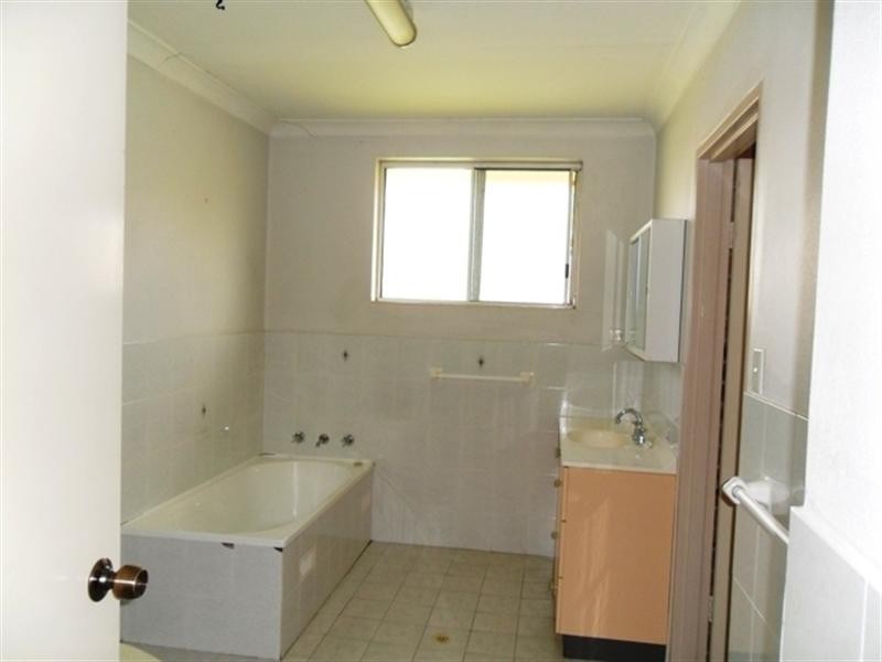 12 Hollydene Crescent, Edensor Park NSW 2176