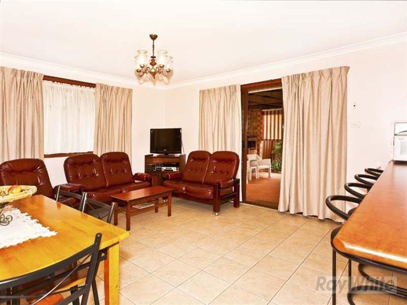 13 Albany Close, Wakeley NSW 2176