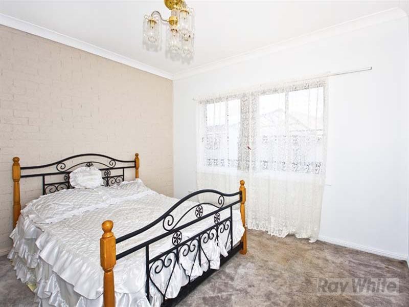 4 Katherine Street, Cecil Hills NSW 2171