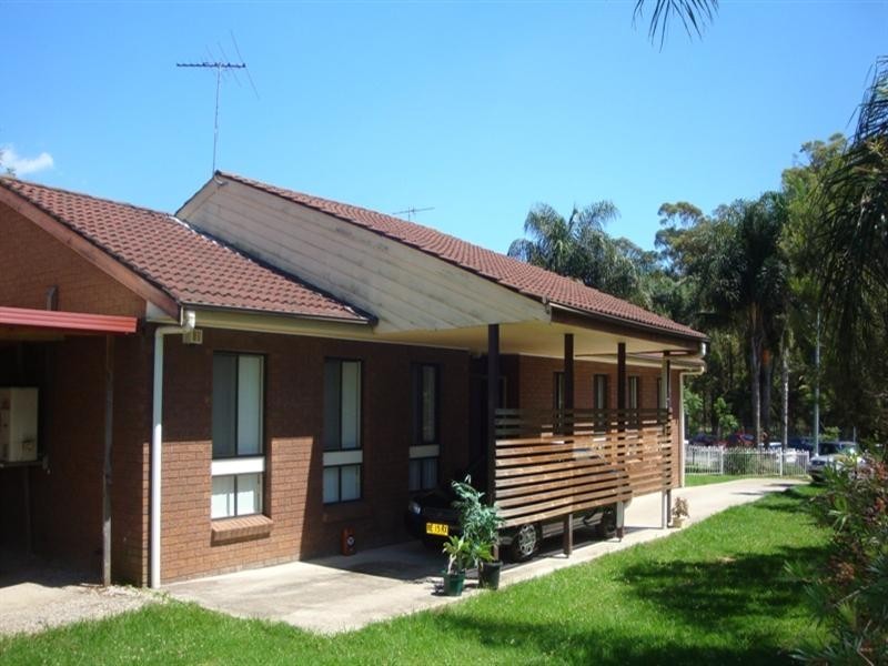 1 Moonlight Road, Prairiewood NSW 2176