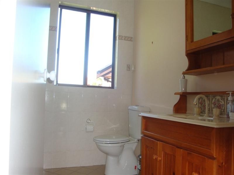 1 Moonlight Road, Prairiewood NSW 2176