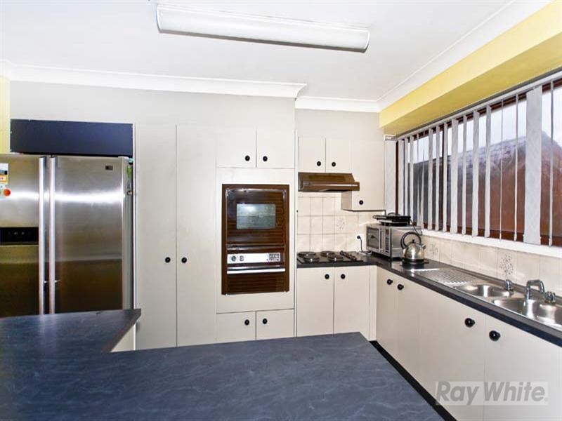 1 Seppelt Place, Edensor Park NSW 2176