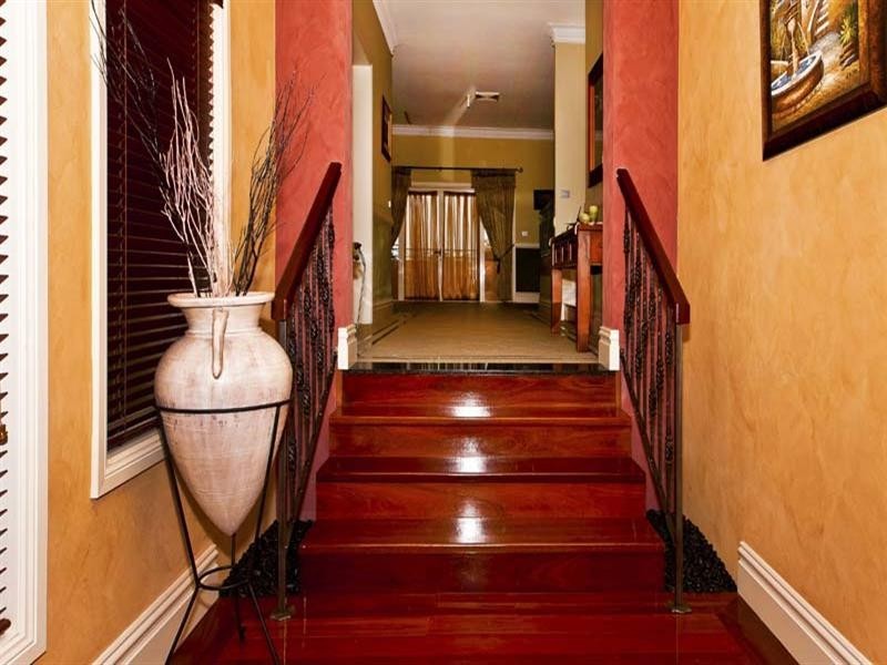 33 Kalang Road, Edensor Park NSW 2176